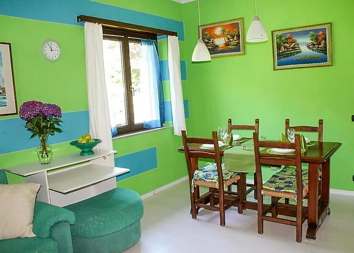 아파트 Piccola Oasi 카노비오